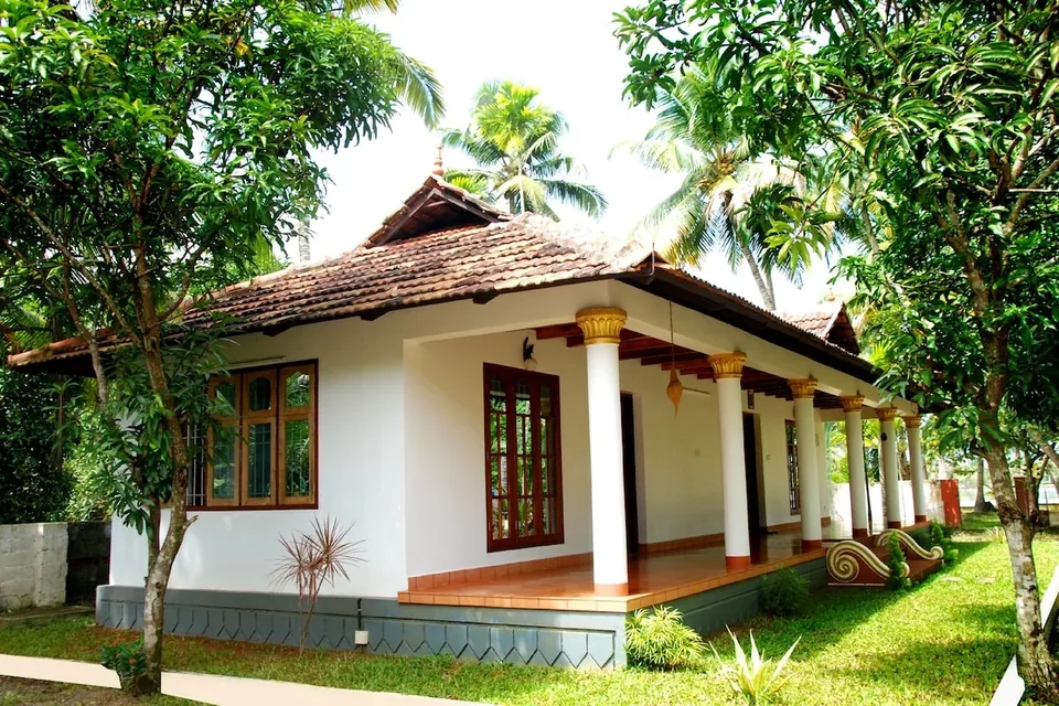 Sithara Homestay Fort Kochi - Authentic Kerala Heritage Stay Near Chinese Fishing Nets